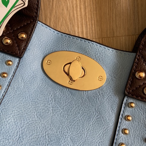 NWT vegan leather handbag - Picture 9 of 13